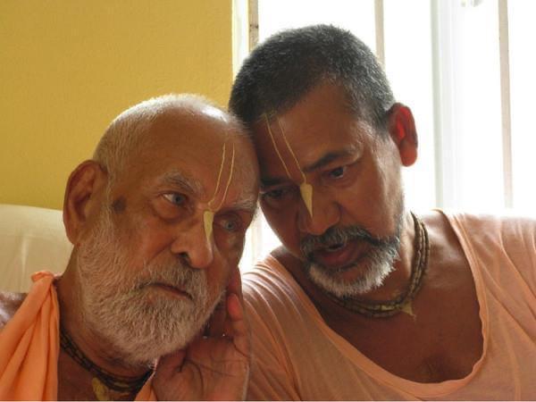 Srila Gurudeva with Sripad Madhav Maharaja